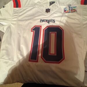 Drake maye Super Bowl jersey
